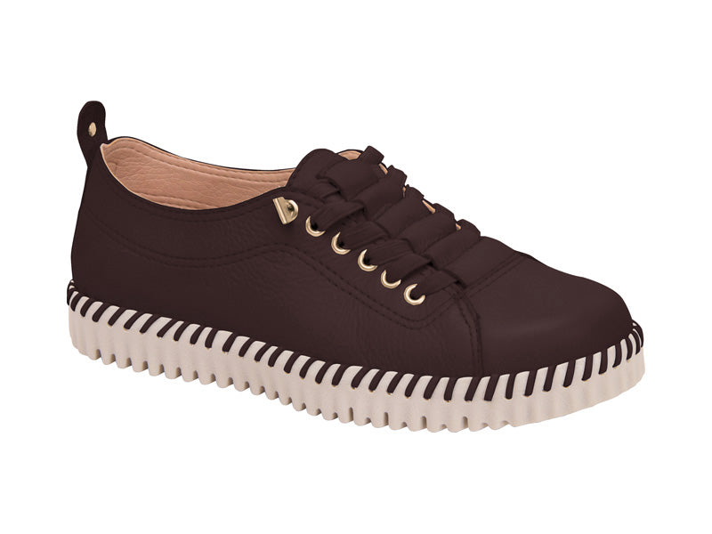Softstep Leather Sneaker – All-Day Comfort