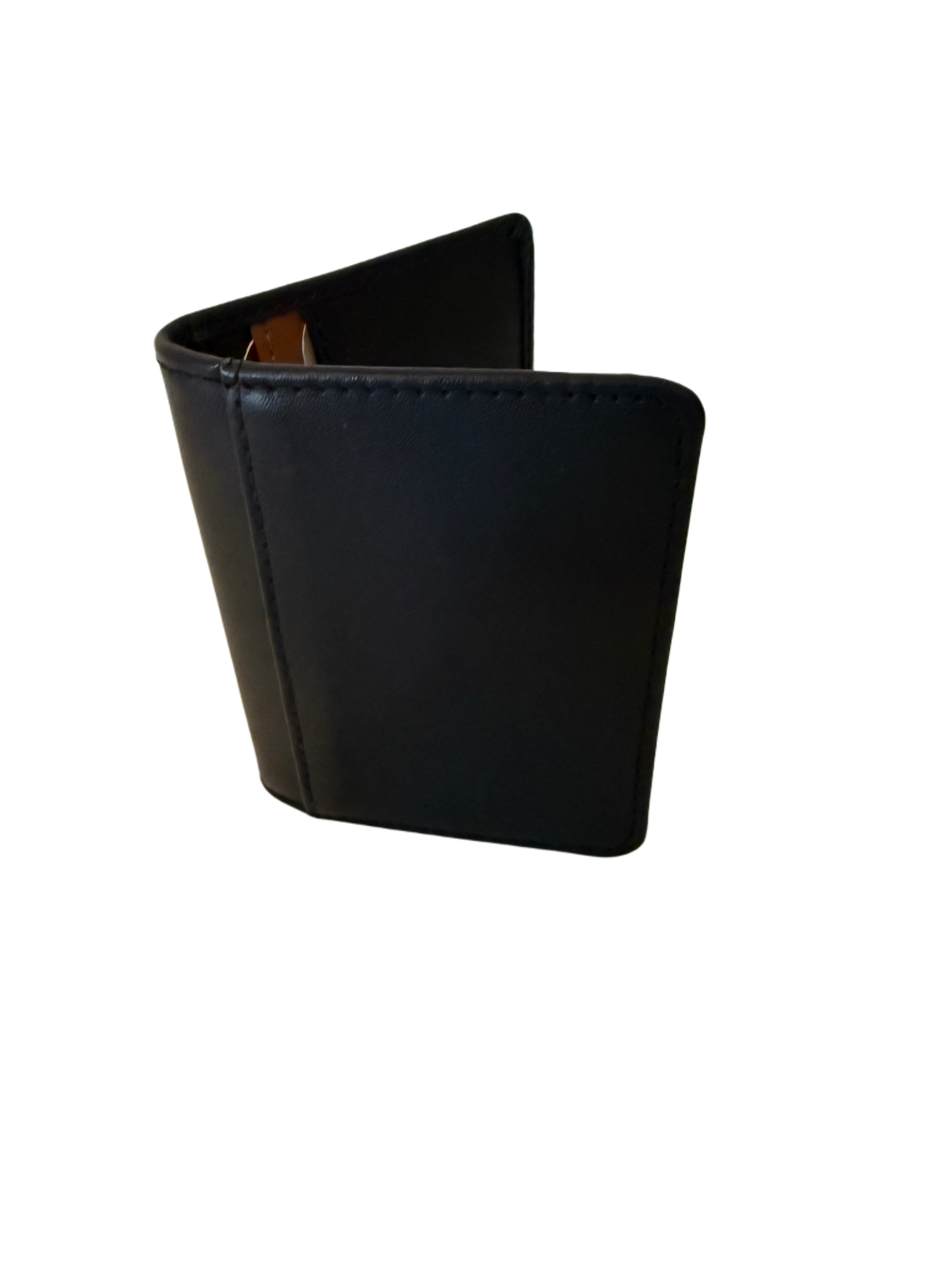 118001 The Admiral Bifold